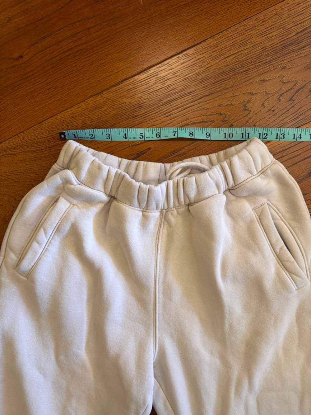Abercrombie & Fitch Essential Oversized Sunday Sweatpants - Picture 8 of 11